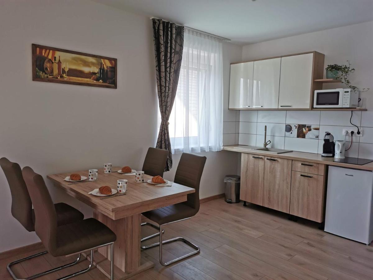 Dalia Apartman Tihany Buitenkant foto